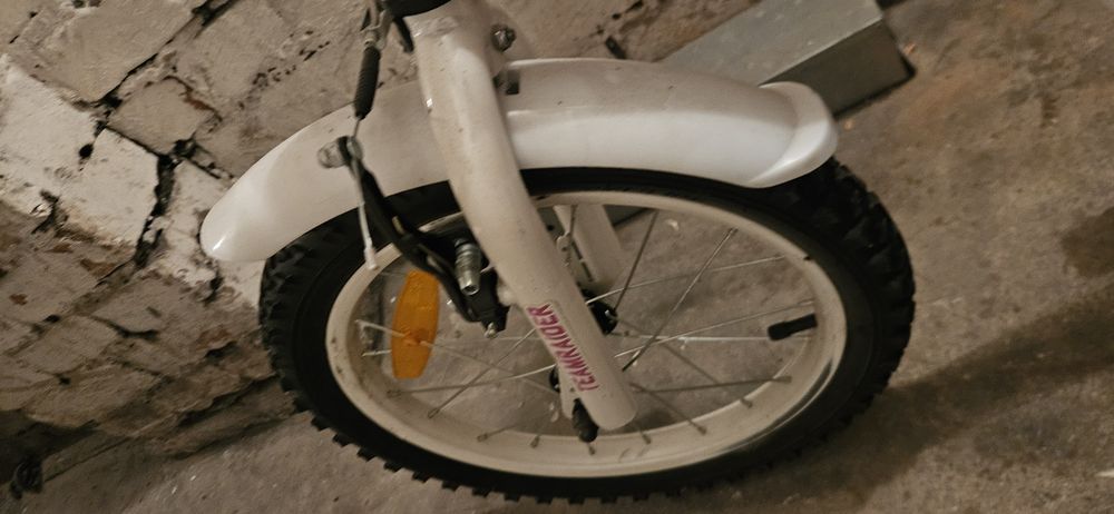 Rowerek dziewczęce 16"