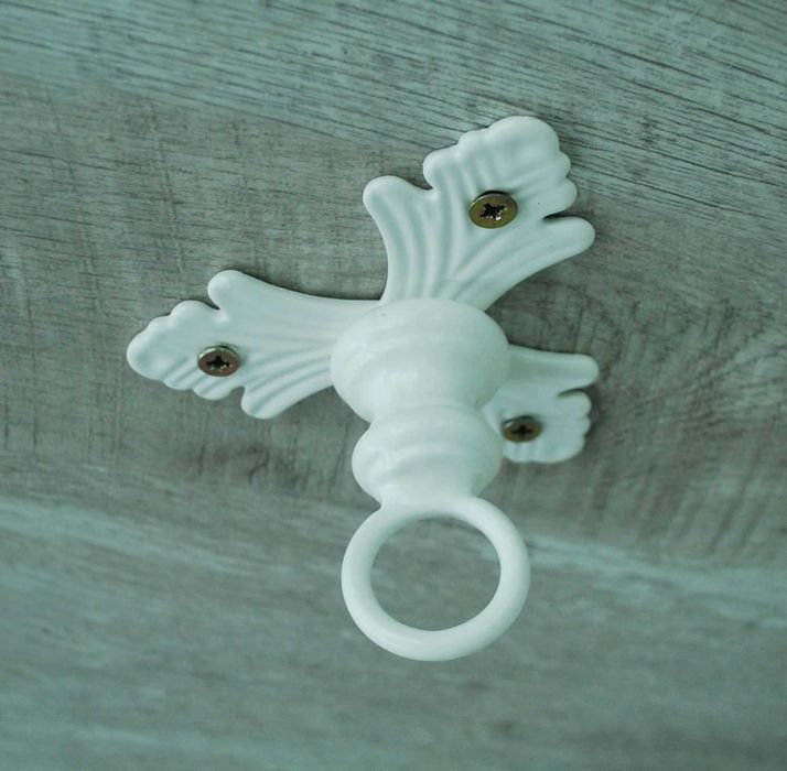 Wieszak Hak Uchwyt sufitowy kuty na doniczkę - Biały RAL 9002 (W36)