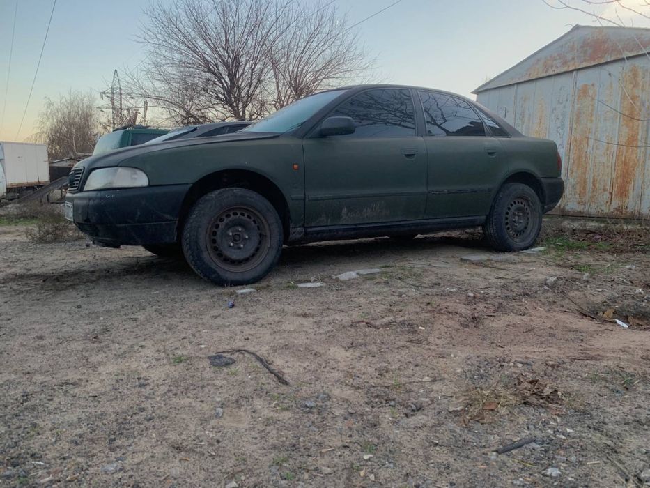 Стойки передні задні ауді а4б5 audi a4b5 амортизатори дзвоніть є вайбе