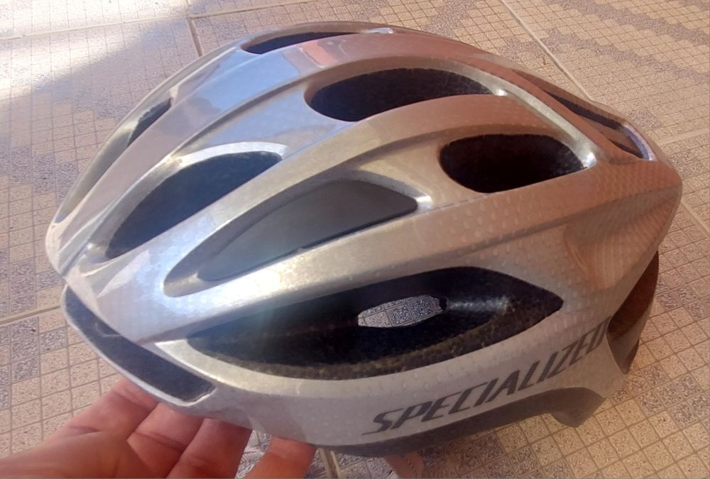 Capacete de bicicleta