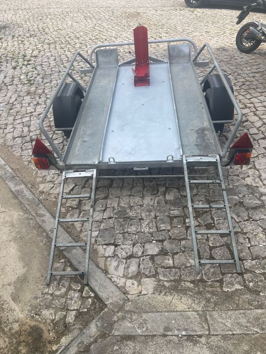 Atrelados  Reboques Motas
