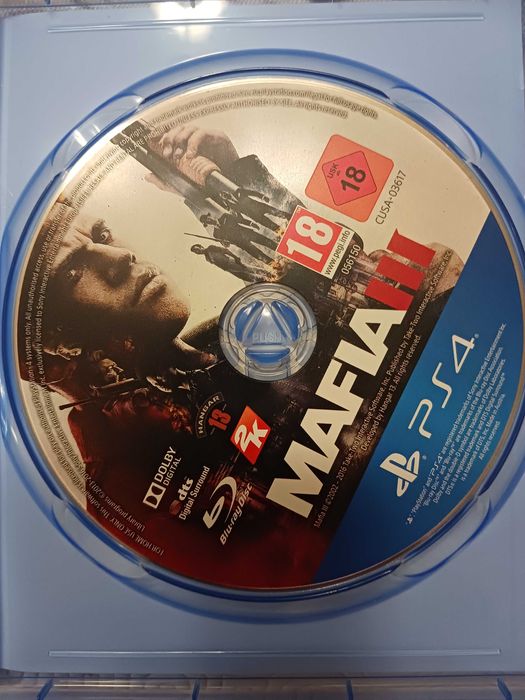 PS4 pro 1 (4 K) TB firmware 12.52 mais 4 jogos