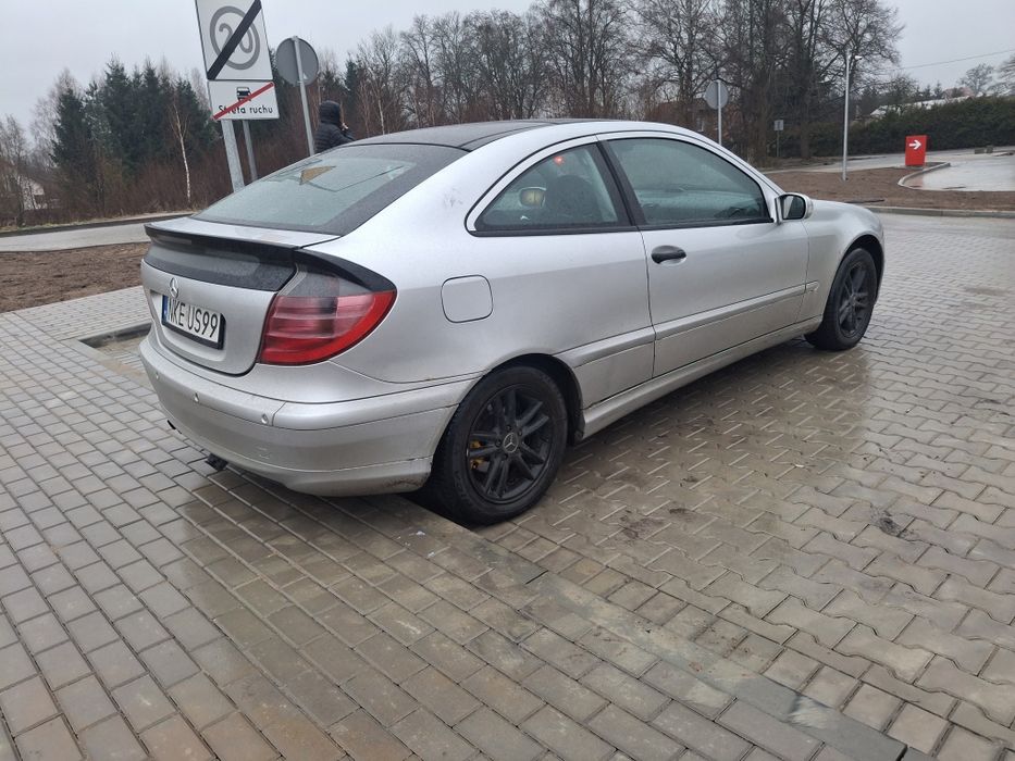 Mercedes C180 2.0 129km benzyna OKAZJA !!