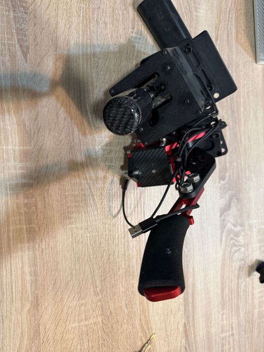 Volante Trustmaster T300