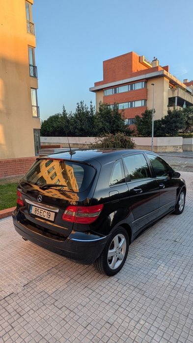 Mercedes B200 cdi — photo 4