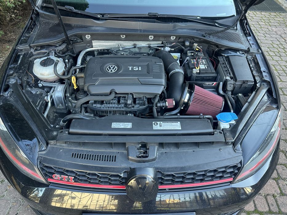 VW Golf 7 GTI Performance