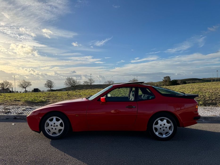 Porsche 944 Turbo S