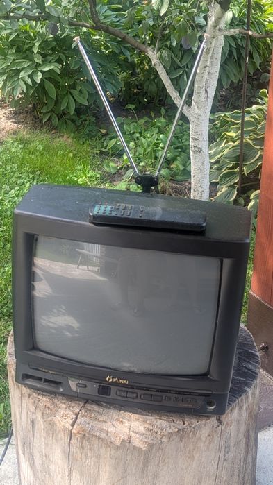 Телевізор  Funai 14 дюймів в робочому стані