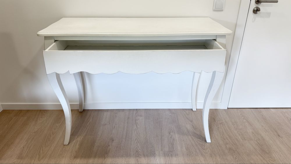 Consola / Móvel madeira em branco