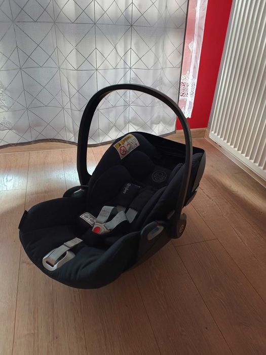 Grantowy fotelik samochodowy nosidełko Cybex Cloud Z i-Size do 13 kg