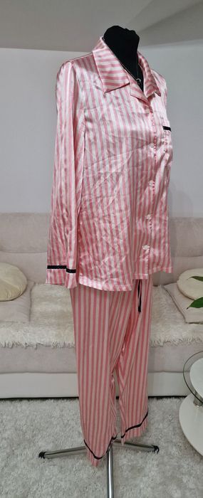 Piżamka damska,satyna.