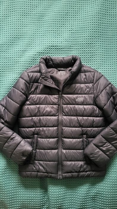 Kurtka  przejściowa 4F 134cm