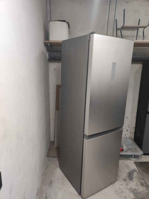 Frigorífico Hotpoint HAFC8 TO32SX (com avaria)