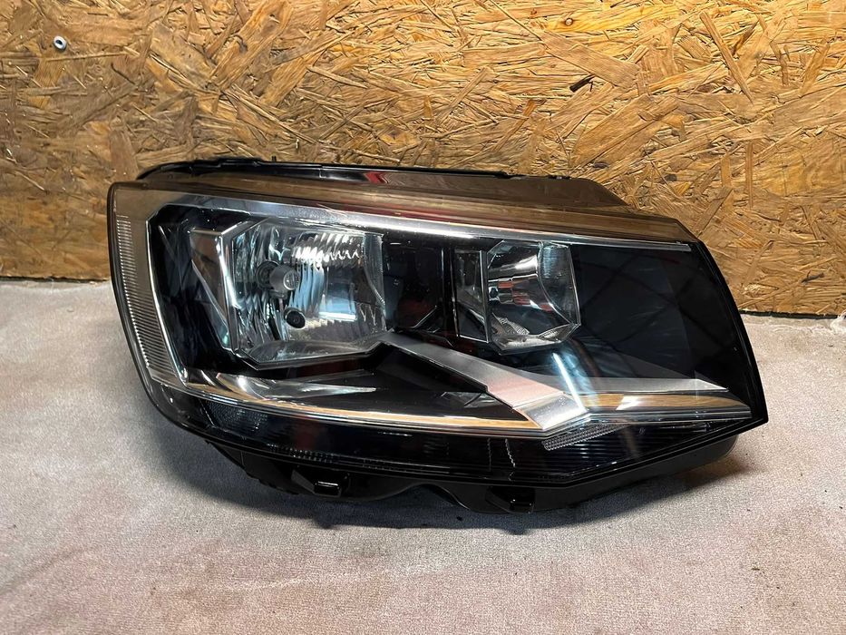 Lampa prawa przednia VW T6 7e0 H7 zwykła srebrny srodek igła