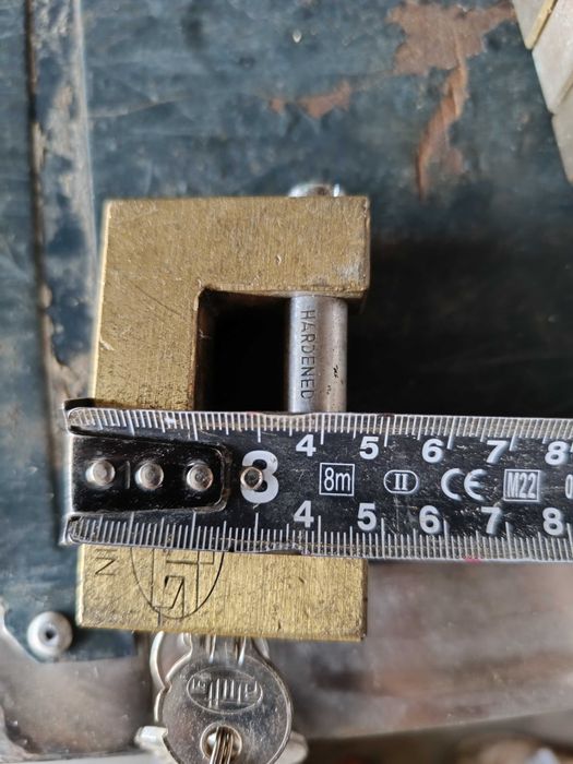 Armored Padlocks424021847673425926