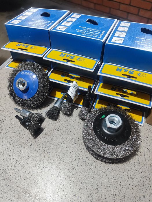 Щітки дротяні різні