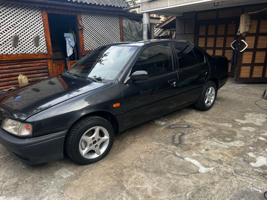 Nissan Primera 1996 р. 2.0 Benz