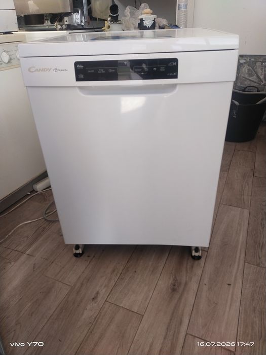 170€ Máquina de loiça  candy