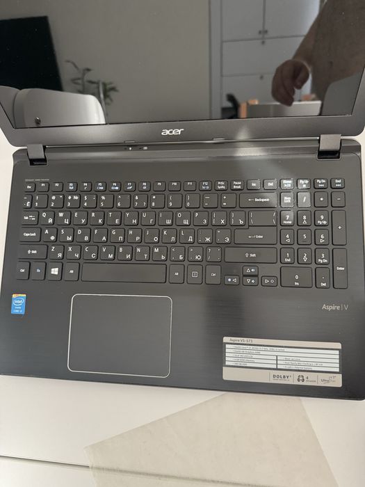 Ноутбук Acer V5 -573 I3 ,12GB