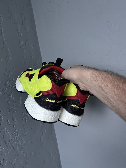 Reebok insta pump x boost кросівки чоловічі