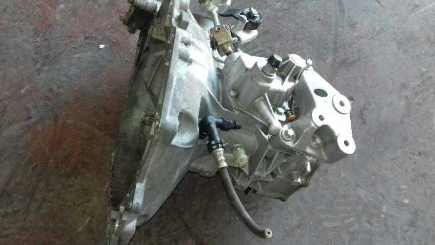 Caixa de velocidades Opel Corsa    ref: 9 0 4 0 0 2 0 9
