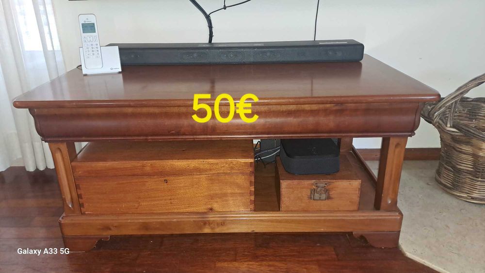 Vendo diverso mobiliário