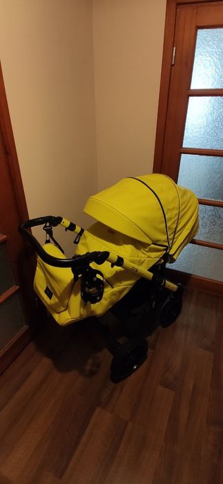 Дитяча коляска 2 в 1 , екошкіра,