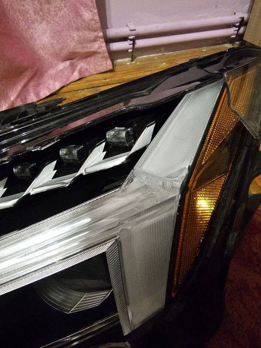 Фара ліва POLESTAR  2