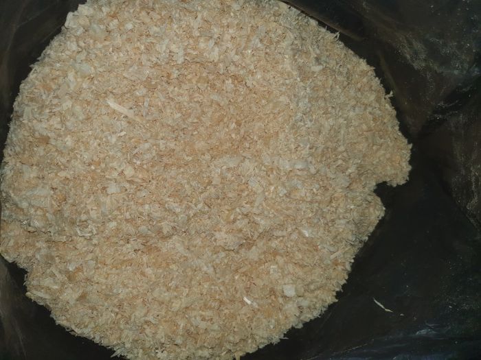 Trociny, wióry sosnowe odpylone, ściółka dla zwierząt 21 balotów