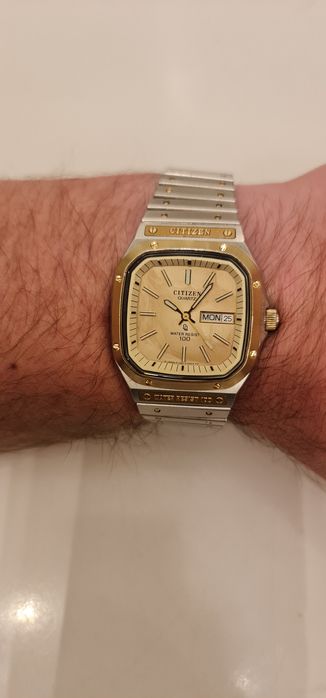 Citizen Vintage Royal