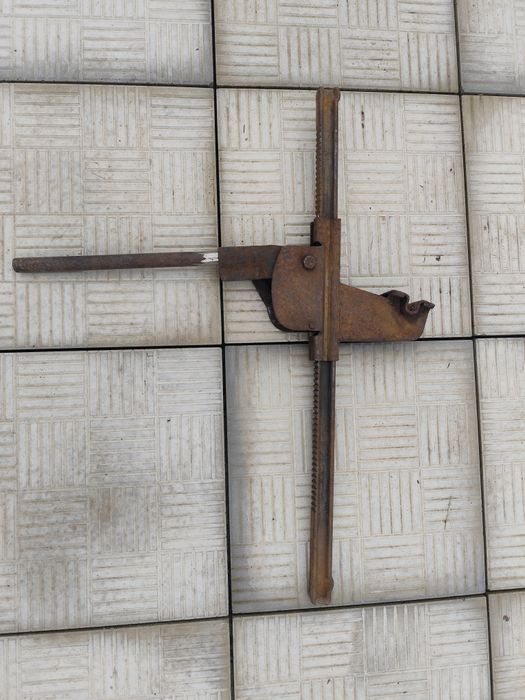 Продам дрель промислова.