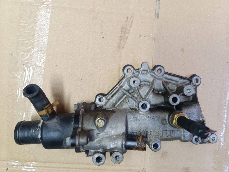 Корпус термостат 1.4 1.6 1.8 2.0 Renault Scenic Megane Kangoo Daster