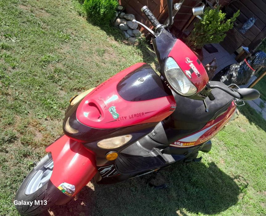 Motorower Torros Polecam