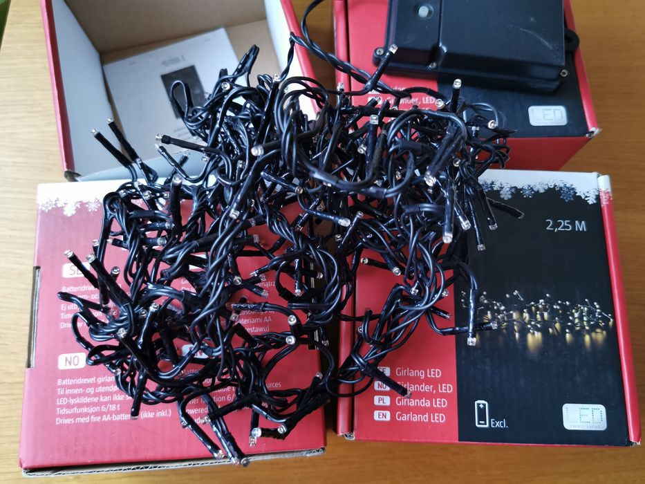 Oświetlenie Świąteczne Girlanda LED 200 diod 2 metry 4x1,5V AA