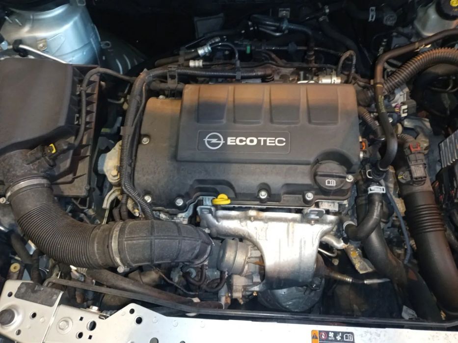 PEÇAS Opel Astra J 1.4 turbo ano 2012 motor A14NET