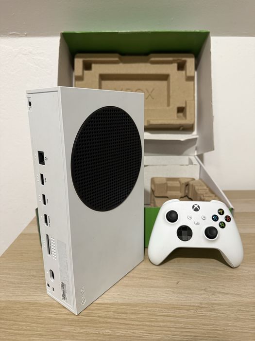 Konsola Xbox Series 512GB PEŁNY KOMPLET, JAK NOWA