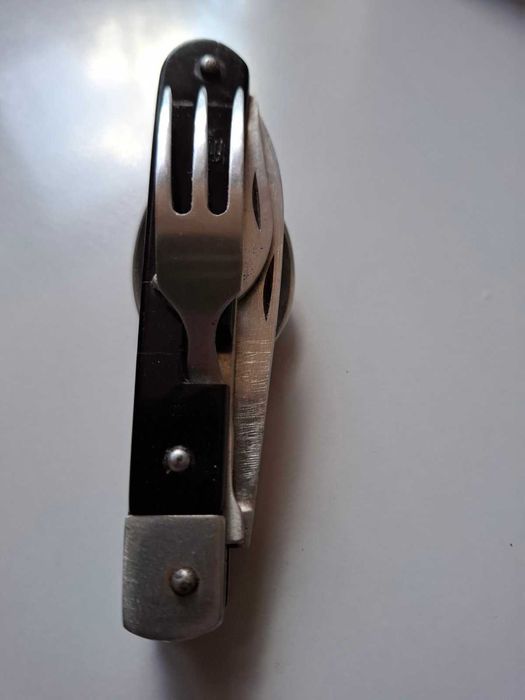 Ніж"генеральський(дві секції ложка й виделка)(СТИЗ СССР)чохол оригінал