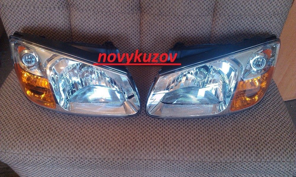Капот  Kia Cerato    КІА Церато 04-09