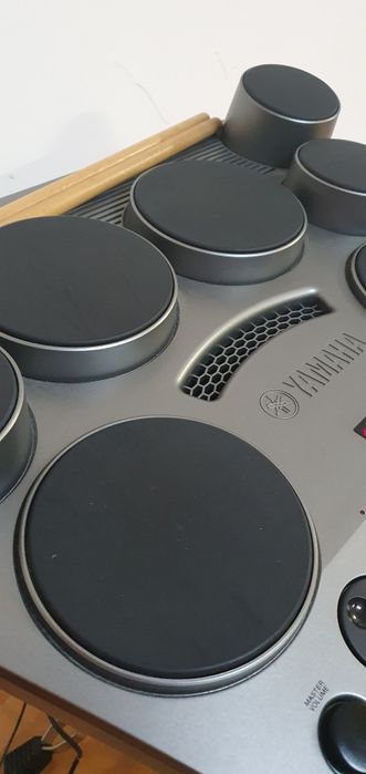 Yamaha YDD-60 Conjunto de Bateria Digital Portátil