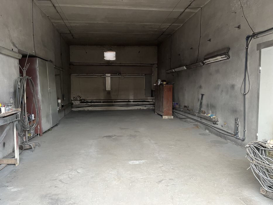 Здам в оренду приміщення 115м. кв. та67м. кв.