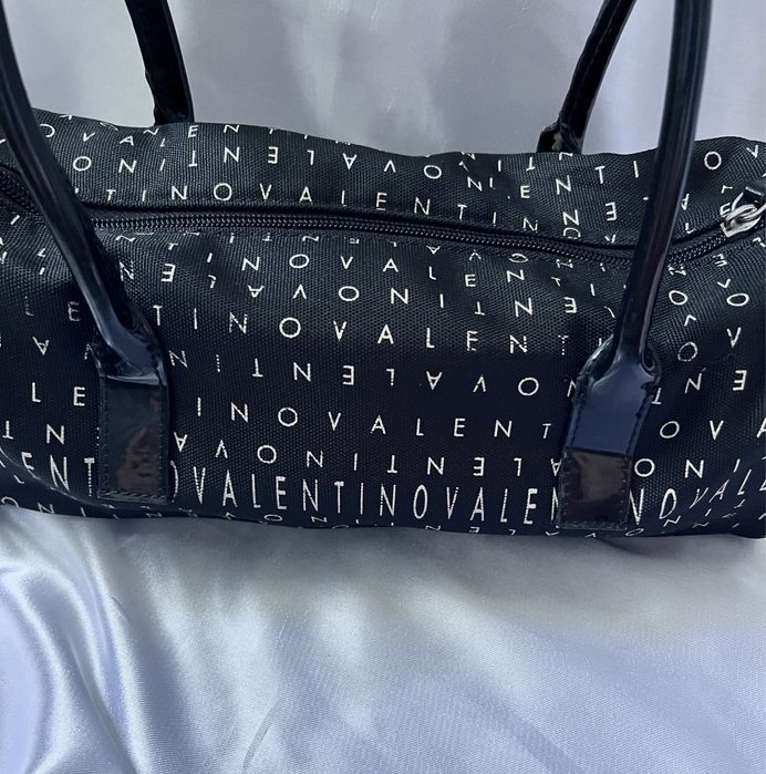 сумка-даффл Valentino