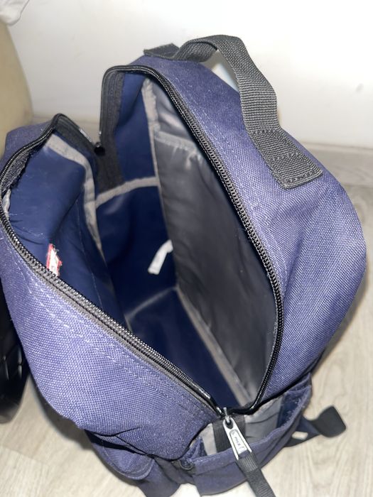 Mochila azul Levis