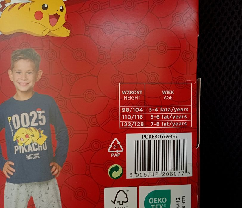 Piżama Pokemon rozmiar 110/116 (nowa)