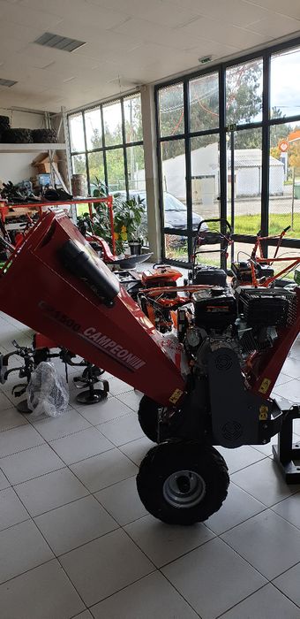 Biotriturador Campeon 15 CV Gasolina A. Eletrico ( Até 13 cm )