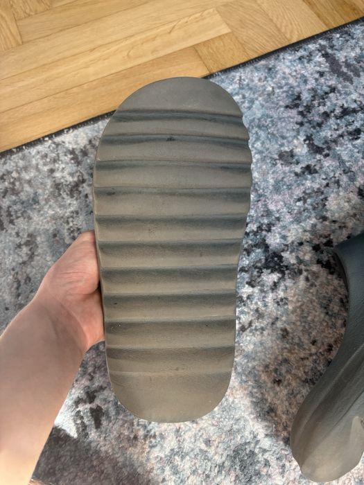 Yeezy slide klapki