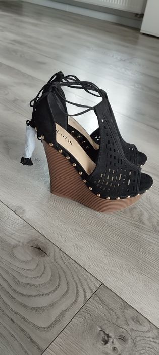 R.40 justFab czarne damskie buty sandały na koturnie