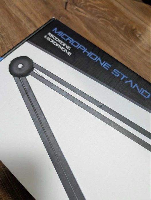 Стійка, пантограф для мікрофона/світла/фотоапарата