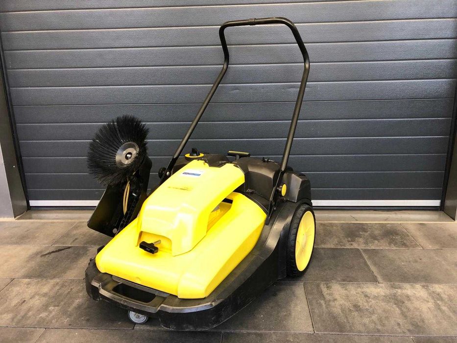 Elektryczna zamiatarka Karcher KM 70/30 C