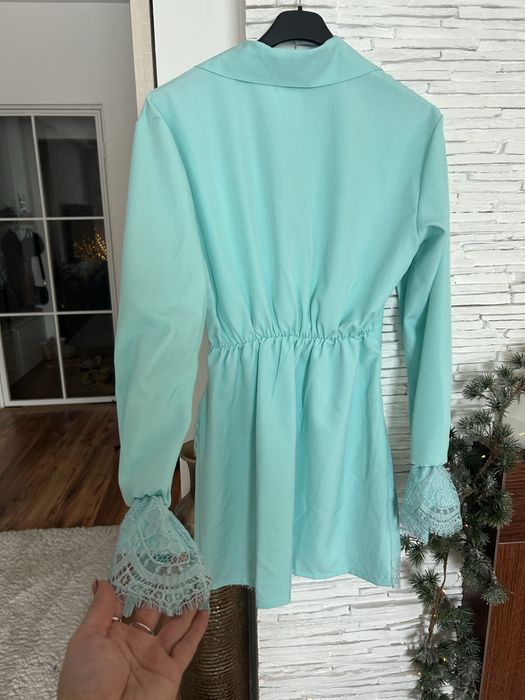 Elegancka sukienka wizytowa pastelowa z koronką koronkowa z dekoltem garniturowa na wesele turkusowa koktajlowa miętowa damska XS S M 36 38 40