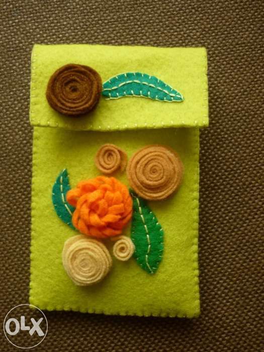 Bolsa para telemóvel - tema flores - último